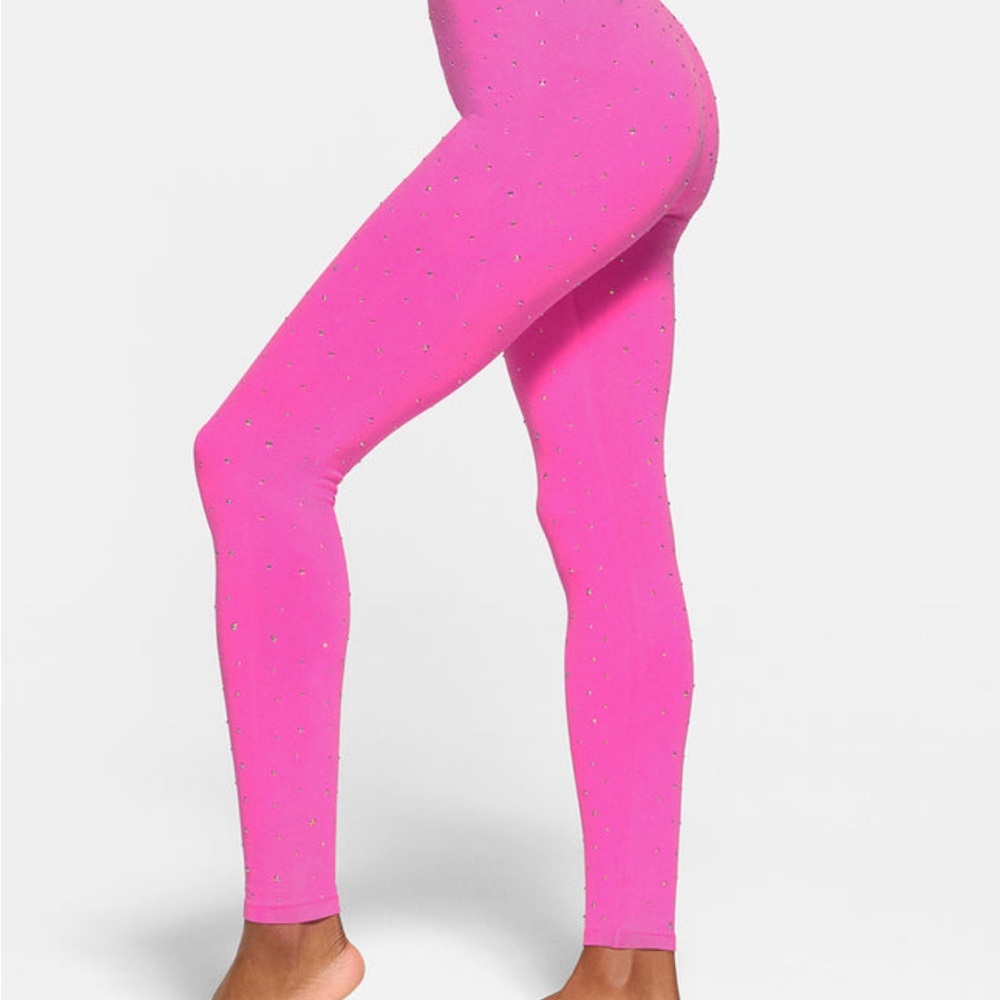 SKIMS Outdoor Rhinestone Leggings - Picture 2 of 4